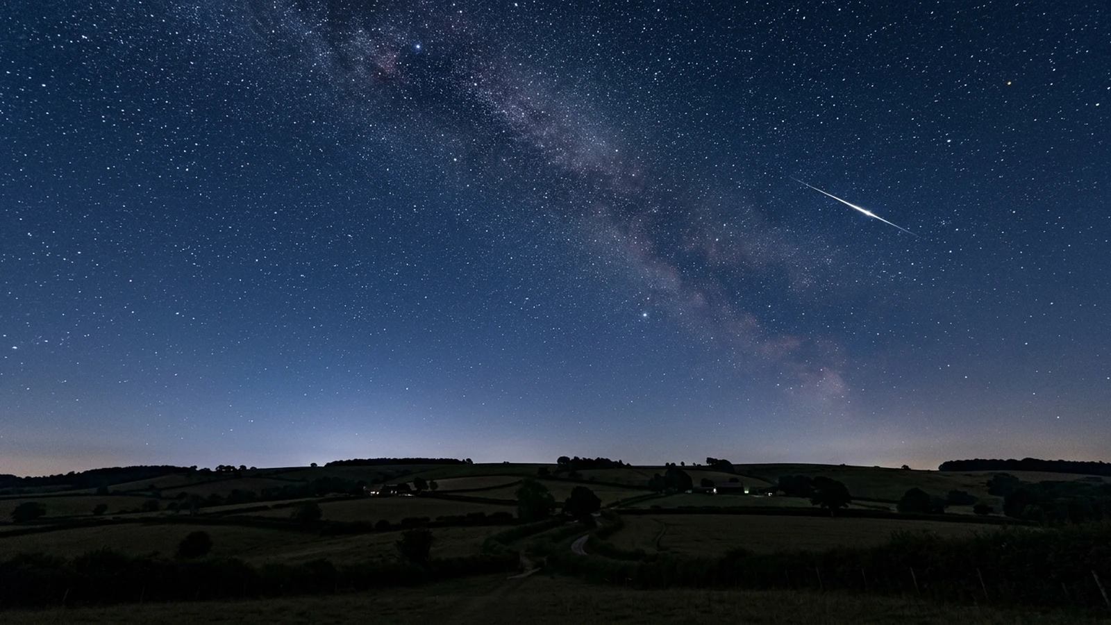 July 2026 Night Sky Guide (UK): Planets, Meteors and Noctilucent Clouds