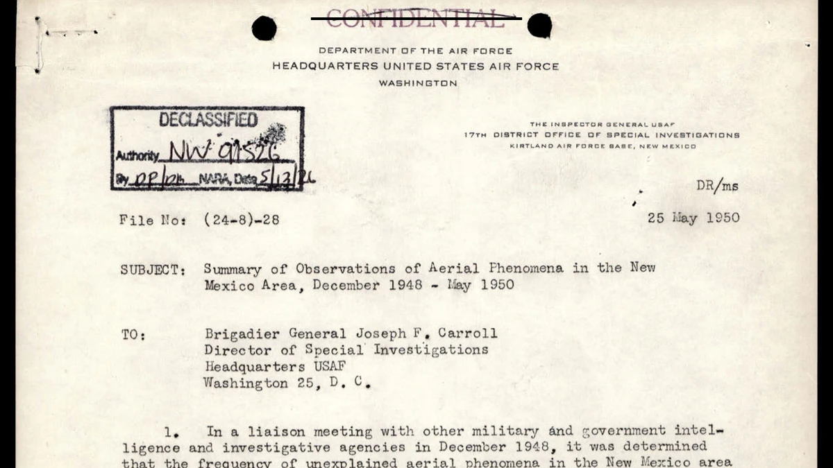 Declassified cover letter dated 25 May 1950 from the 17th District Office of Special Investigations at Kirtland Air Force Base, summarising observations of aerial phenomena in New Mexico
