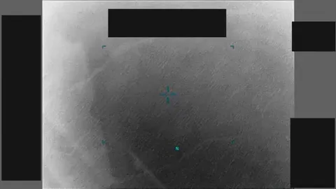 DOW-UAP-PR097, "Hi-Res: [CALLSIGN] Observes UAP on 25SEP19 at 2135Z"